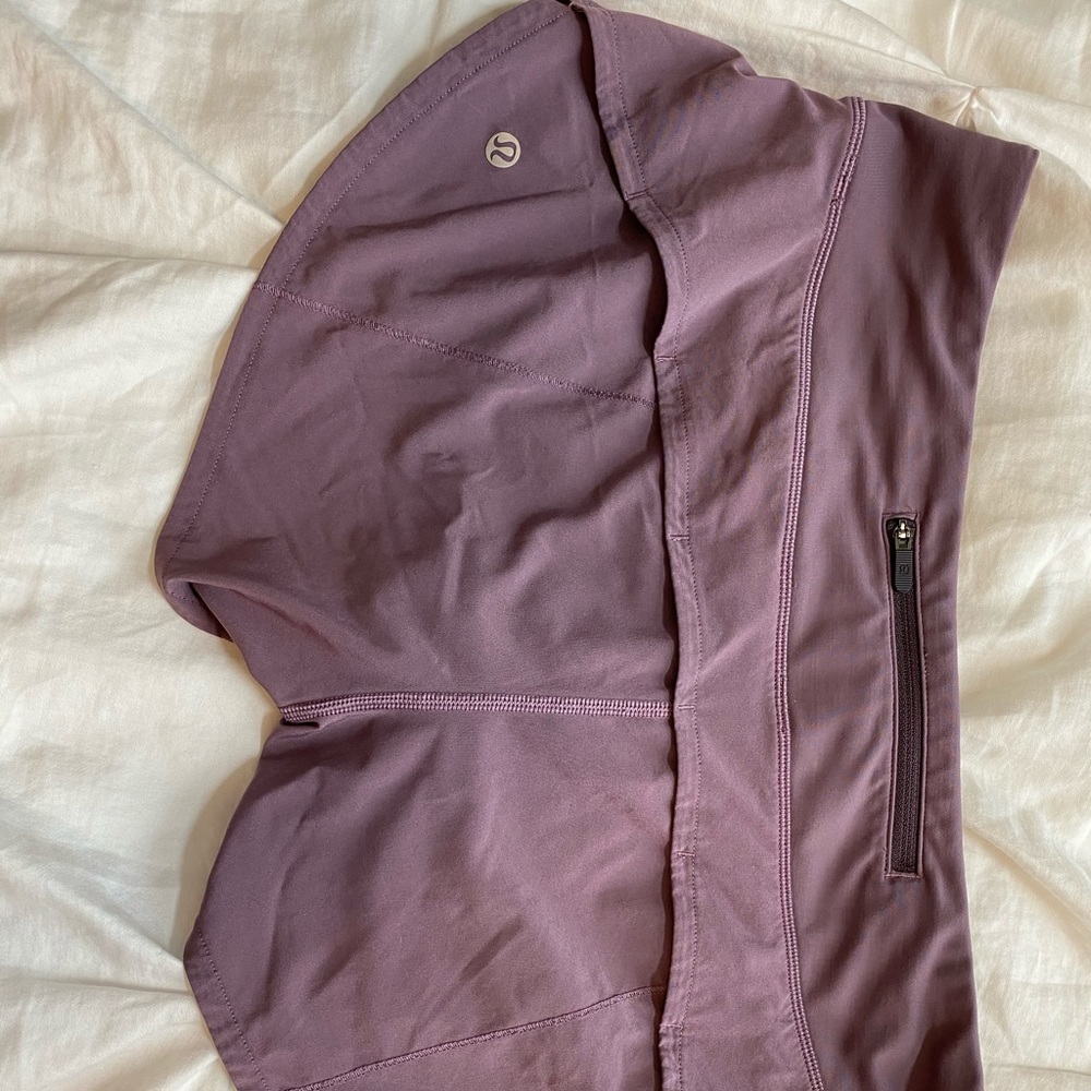 Lululemon shorts - speed up shorts